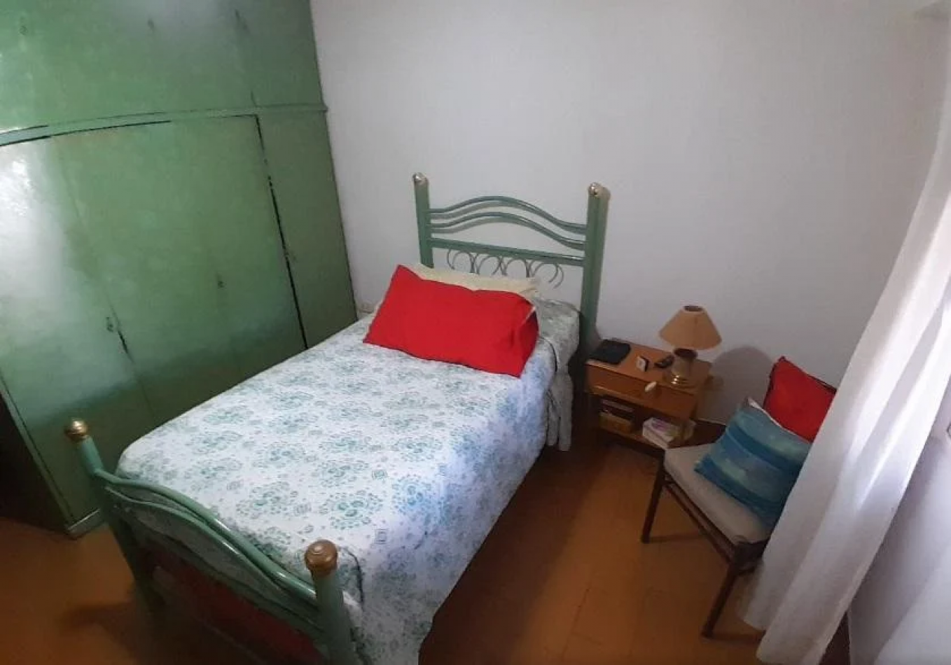 Casa 3 Ambientes con Departamento 2 Ambientes + Departamento 2 Ambientes Independiente - Ideal para Inversion o Familia Grande