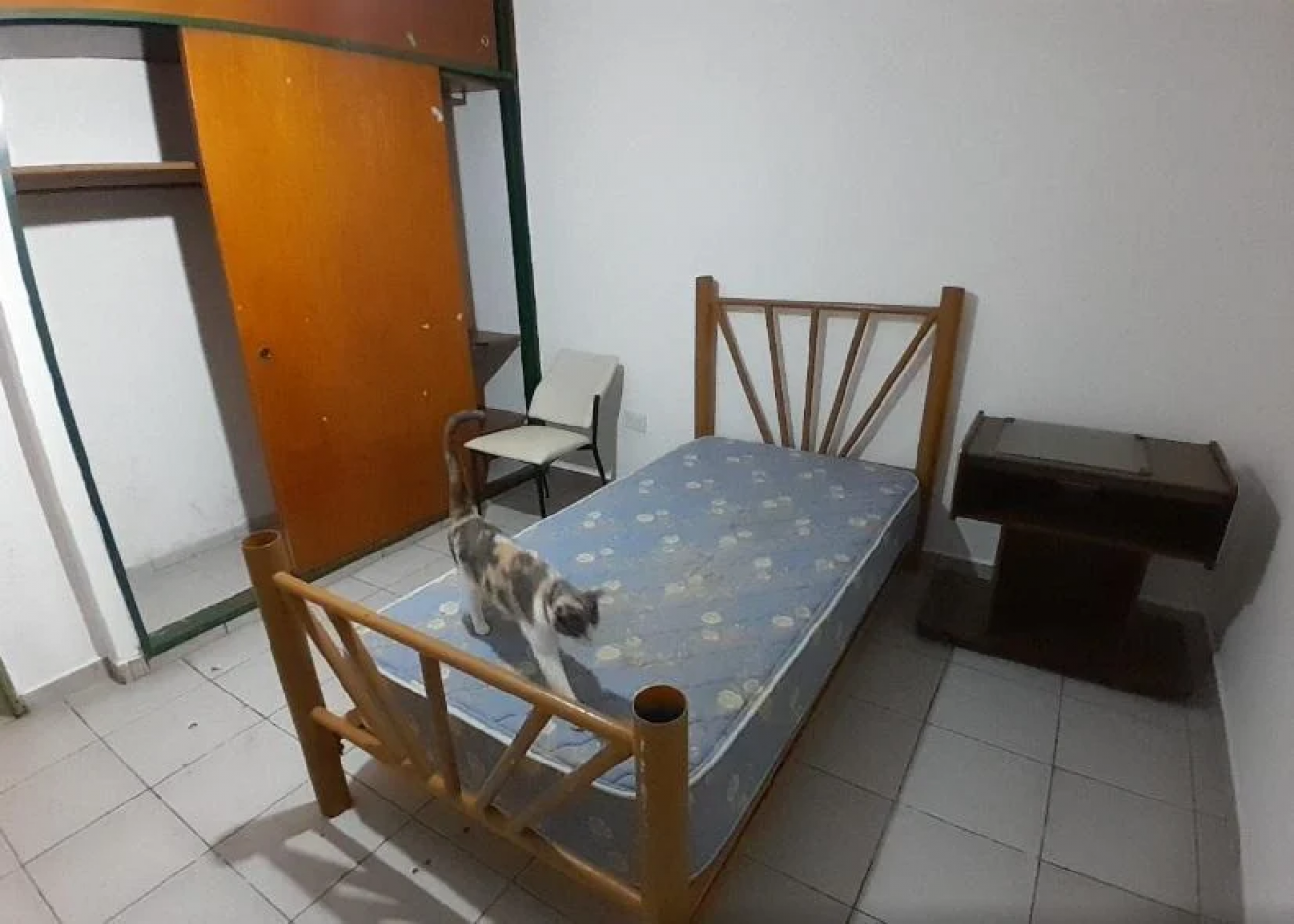 Casa 3 Ambientes con Departamento 2 Ambientes + Departamento 2 Ambientes Independiente - Ideal para Inversion o Familia Grande