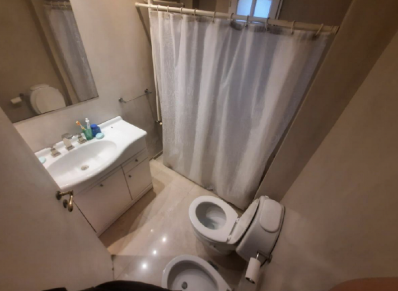 Casa en Venta en San Carlos Country - Entorno Natural y Seguridad Privada
