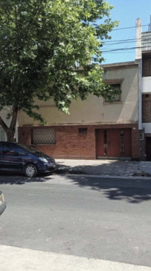 Terreno en Venta en Flores - Excelente Ubicacion y Potencial Constructivo