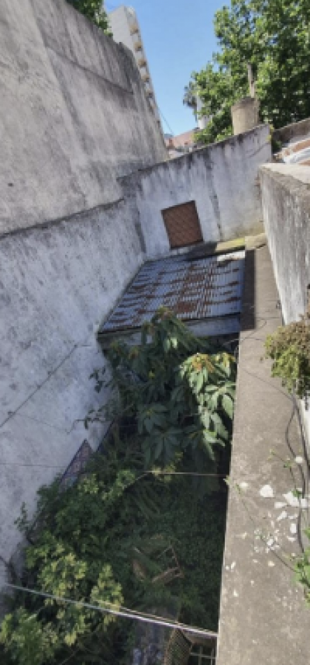 Terreno en Venta en Flores - Excelente Ubicacion y Potencial Constructivo
