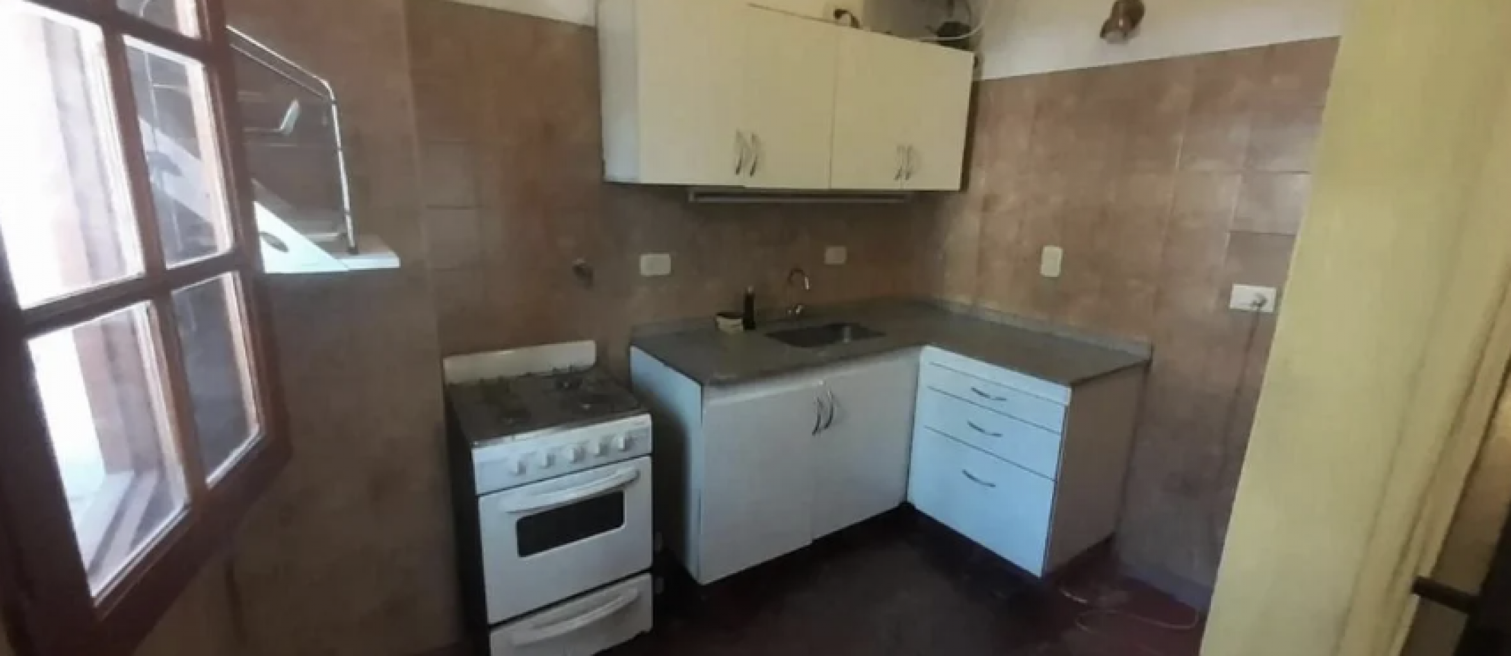 Departamento Tipo Casa en Venta - Terraza y Excelente Ubicacion en Mataderos