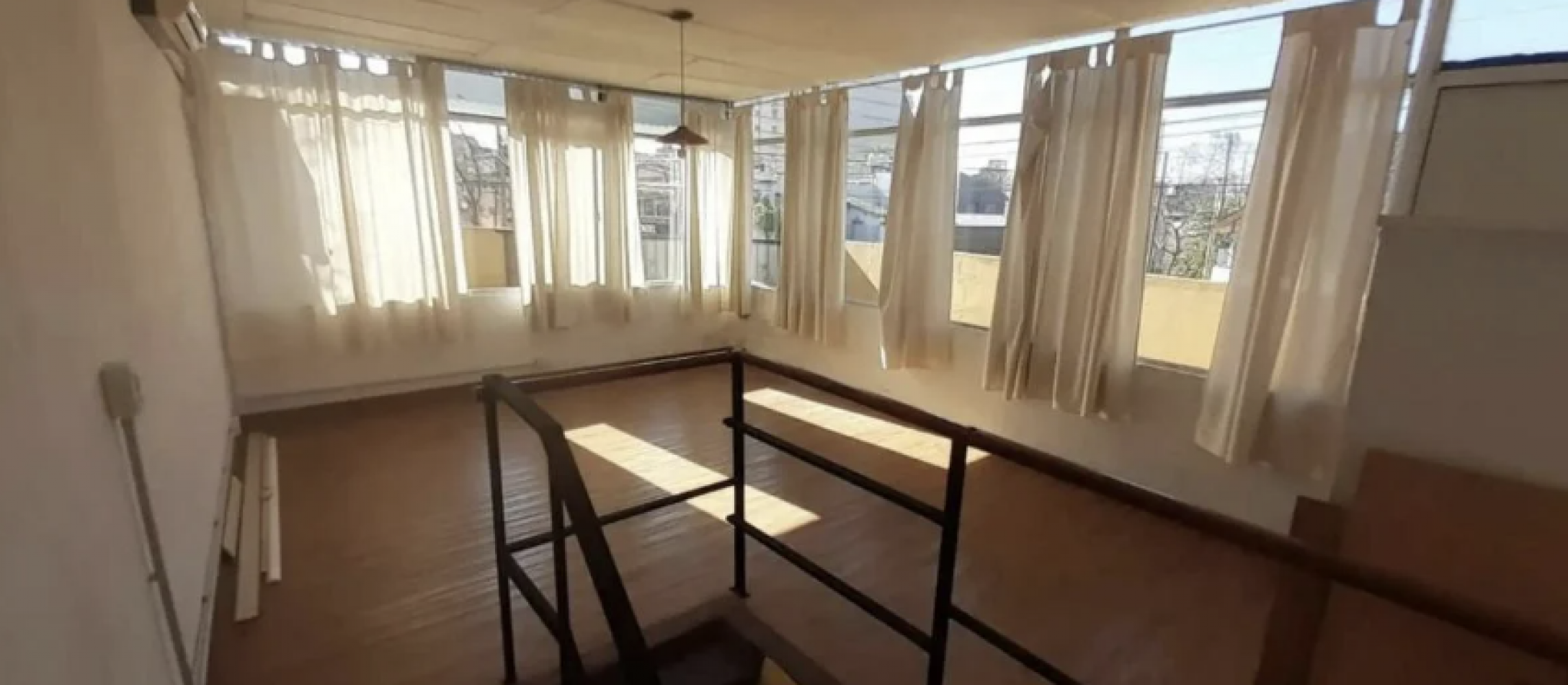 Departamento Tipo Casa en Venta - Terraza y Excelente Ubicacion en Mataderos