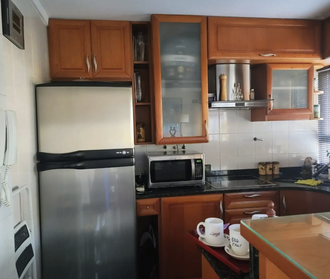 Departamento 4 Ambientes al Frente - Amplio y Luminoso, Excelente Oportunidad para Vivir o Invertir