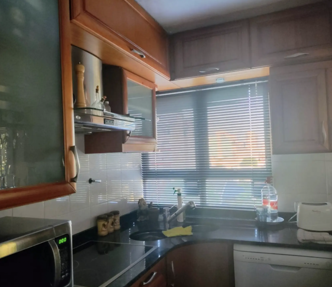 Departamento 4 Ambientes al Frente - Amplio y Luminoso, Excelente Oportunidad para Vivir o Invertir