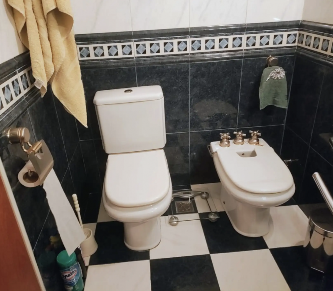 Departamento 4 Ambientes al Frente - Amplio y Luminoso, Excelente Oportunidad para Vivir o Invertir