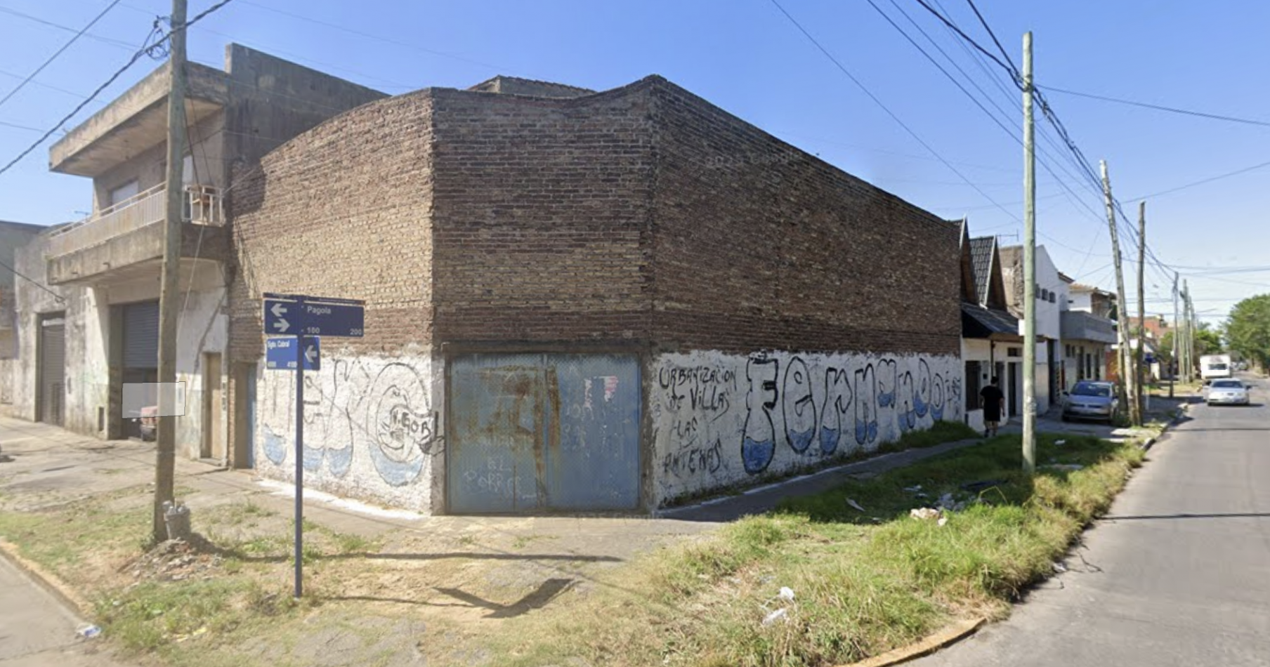 Deposito en Venta de 150 m² en Lomas del Mirador - Ideal para Inversion o Desarrollo Comercial