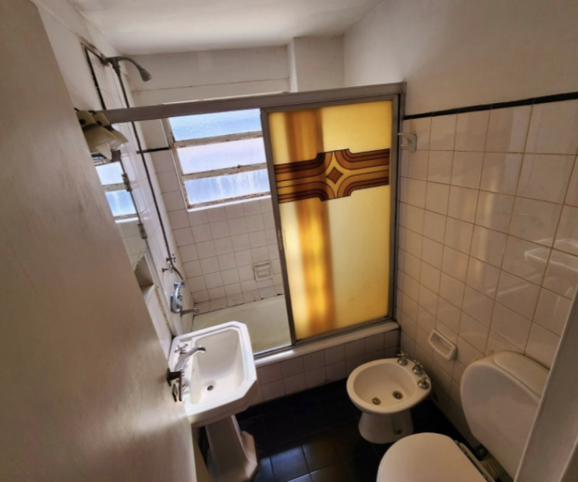 Departamento de 2 Ambientes con Balcon y Cocina Independiente - Ubicacion Estrategica en Palermo- APTO CREDITO 