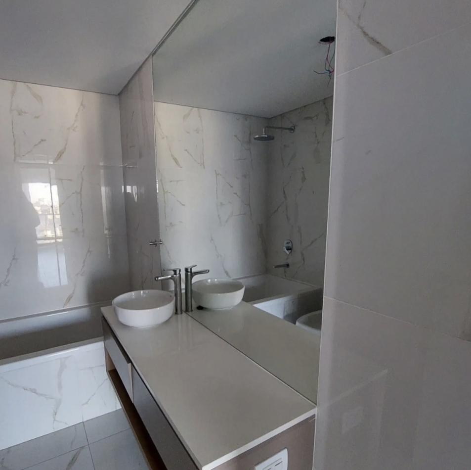 Semipiso de 3 Ambientes al Frente con Patio y Parrilla - A Estrenar - Gran Categoria en Villa Luro | 9