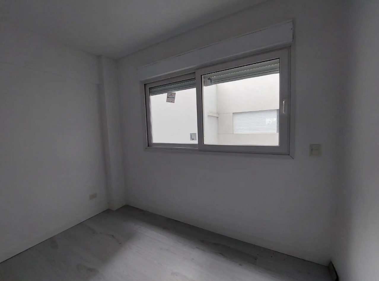 Depto de 4 Amb -Balcon, Cochera y Baulera - Villa Luro