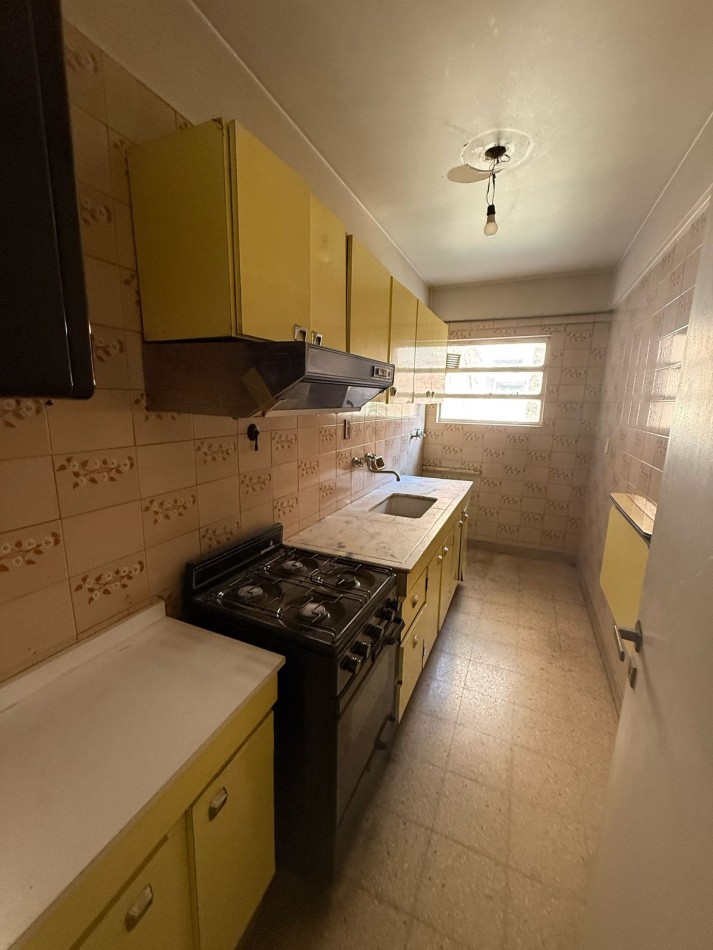 Departamento de 2 Ambientes con Balcon y Cocina Independiente - Ubicacion Estrategica en Palermo- APTO CREDITO 