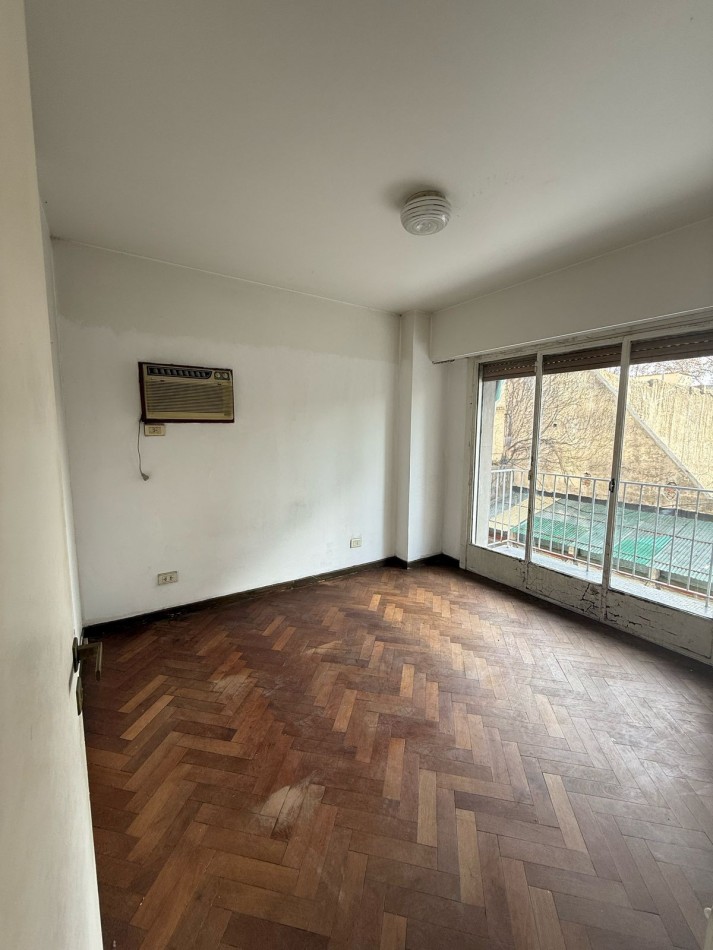 Departamento de 2 Ambientes con Balcon y Cocina Independiente - Ubicacion Estrategica en Palermo- APTO CREDITO 