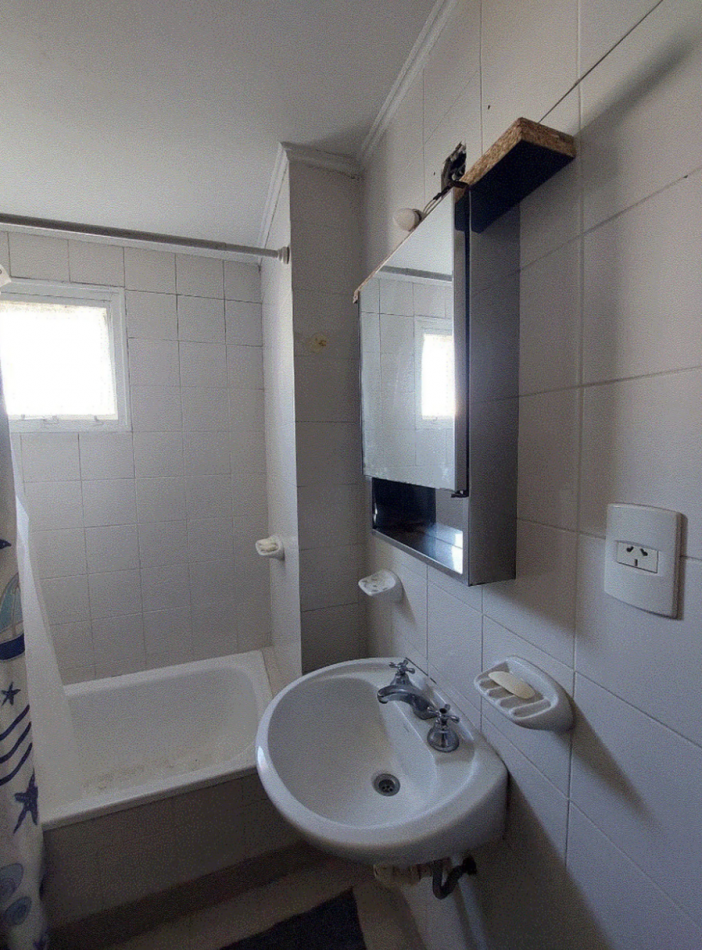 DEPTO 3 AMB CONTRAFRENTE CON BALCON - VILLA LURO