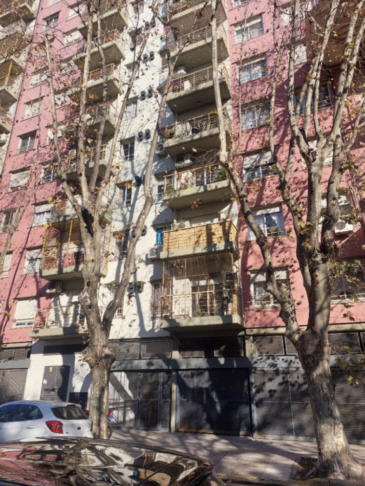 DEPTO 3 AMB CONTRAFRENTE CON BALCON - VILLA LURO
