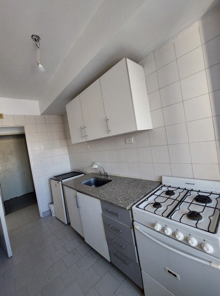 DEPTO 3 AMB CONTRAFRENTE CON BALCON - VILLA LURO