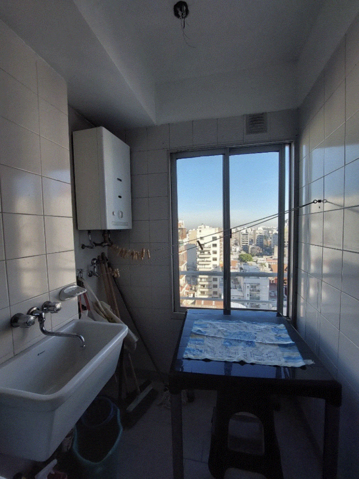 DEPTO 3 AMB CONTRAFRENTE CON BALCON - VILLA LURO