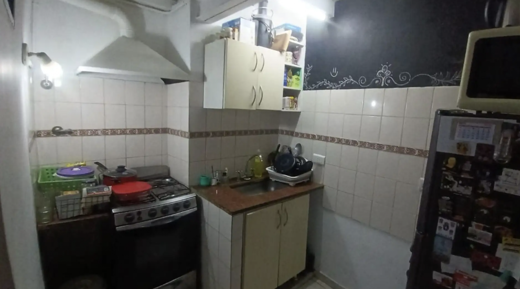 Departamento 1° Piso con Gran Conectividad y Ubicacion Estrategica en Balvanera