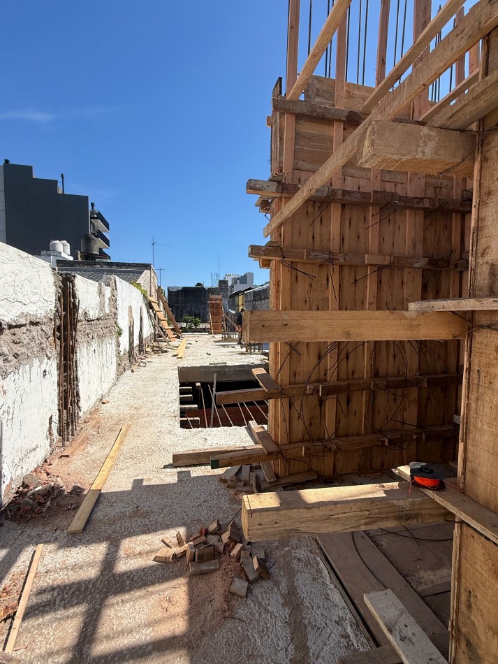 VENTA EN POZO - DEPTO 2 AMB - MATADEROS