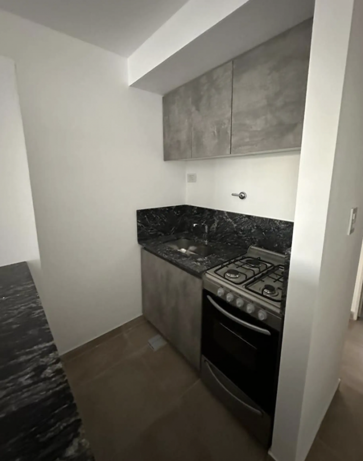 EXCELENTE OPORTUNIDAD | SEMIPISO 2 AMBIENTES A ESTRENAR - LINIERS