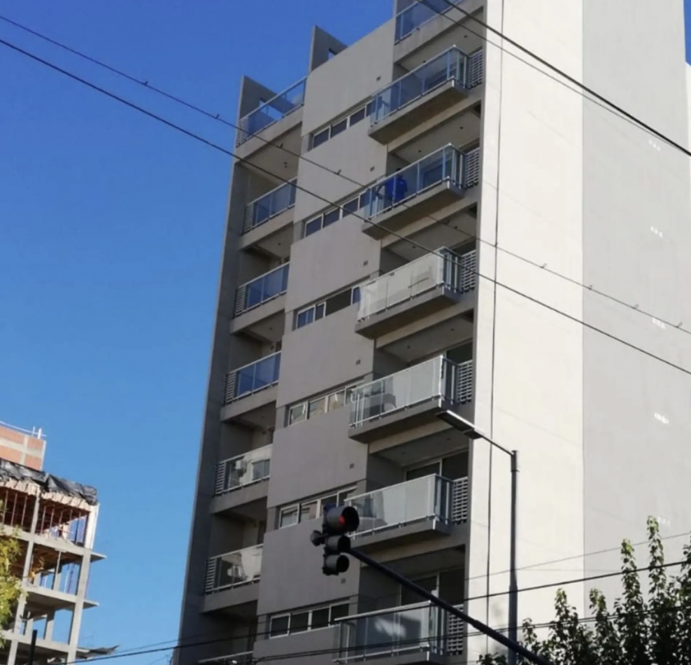 EXCELENTE OPORTUNIDAD | SEMIPISO 2 AMBIENTES A ESTRENAR - LINIERS