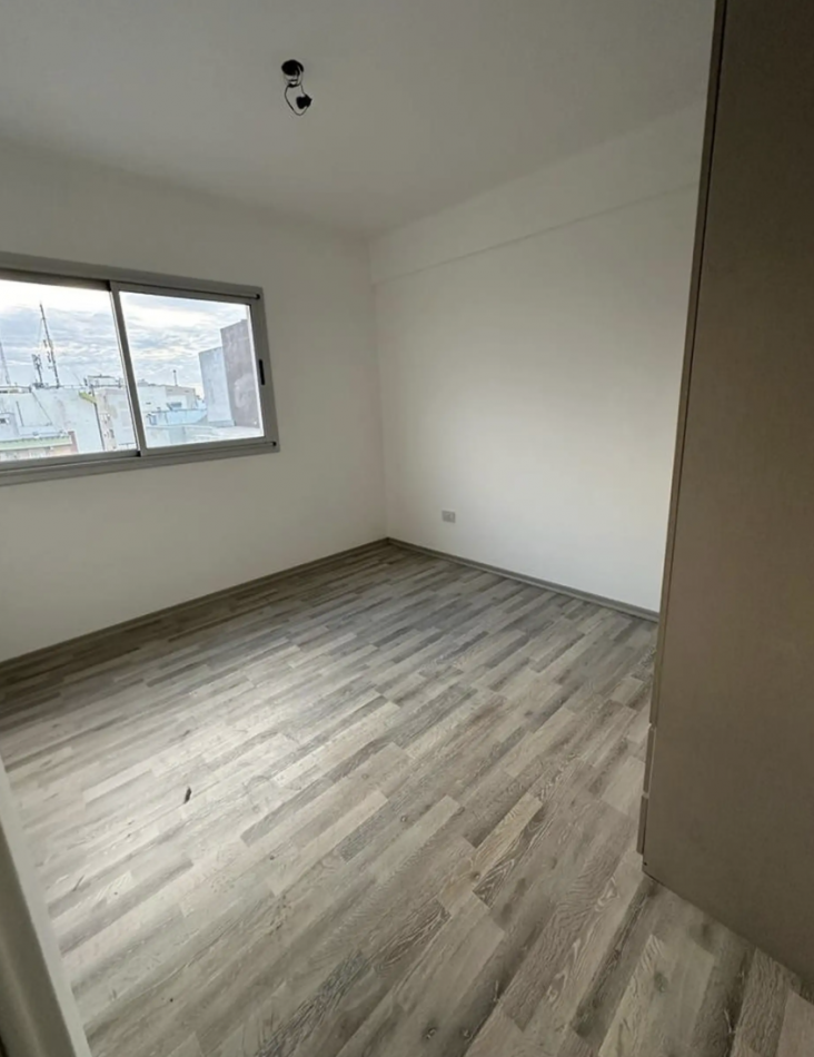 EXCELENTE OPORTUNIDAD | SEMIPISO 2 AMBIENTES A ESTRENAR - LINIERS