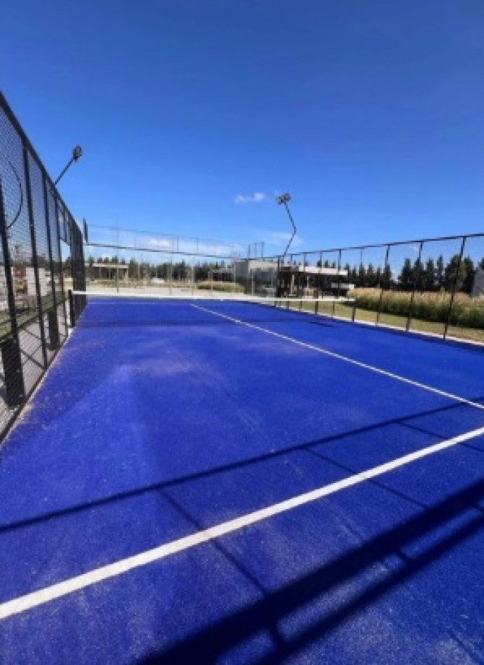 LOTE FRENTE A LA LAGUNA - EN VENTA - BARRIO LAS VICTORIAS