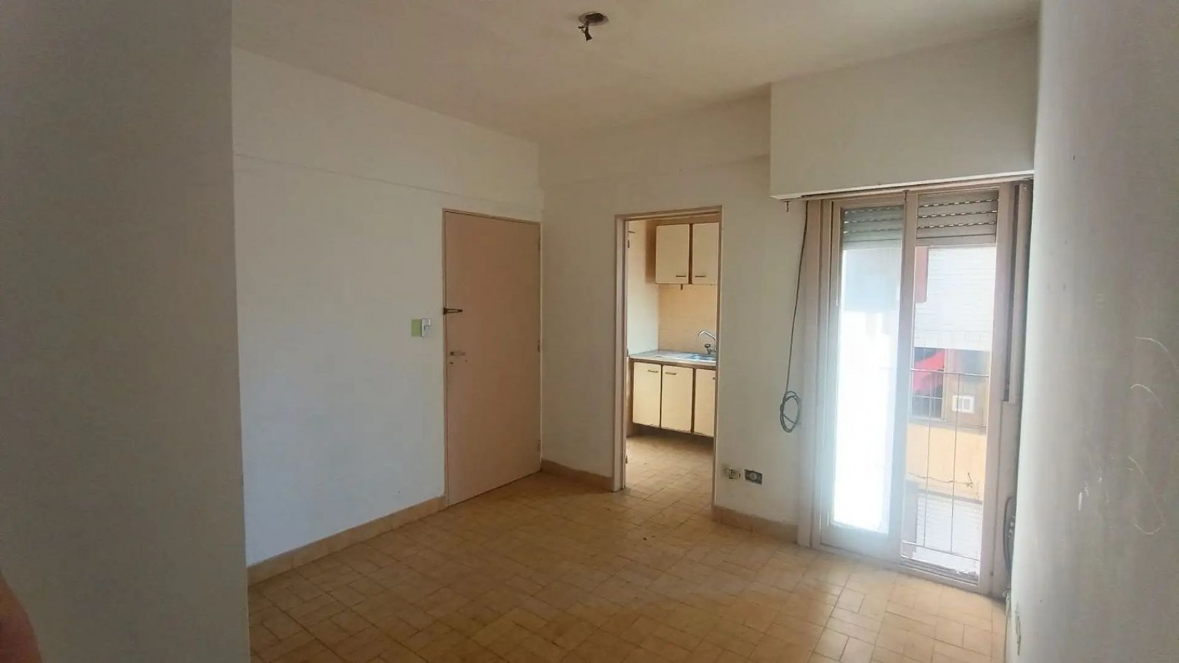 VENTA DTO 2 AMB FLORESTA 4to PISO