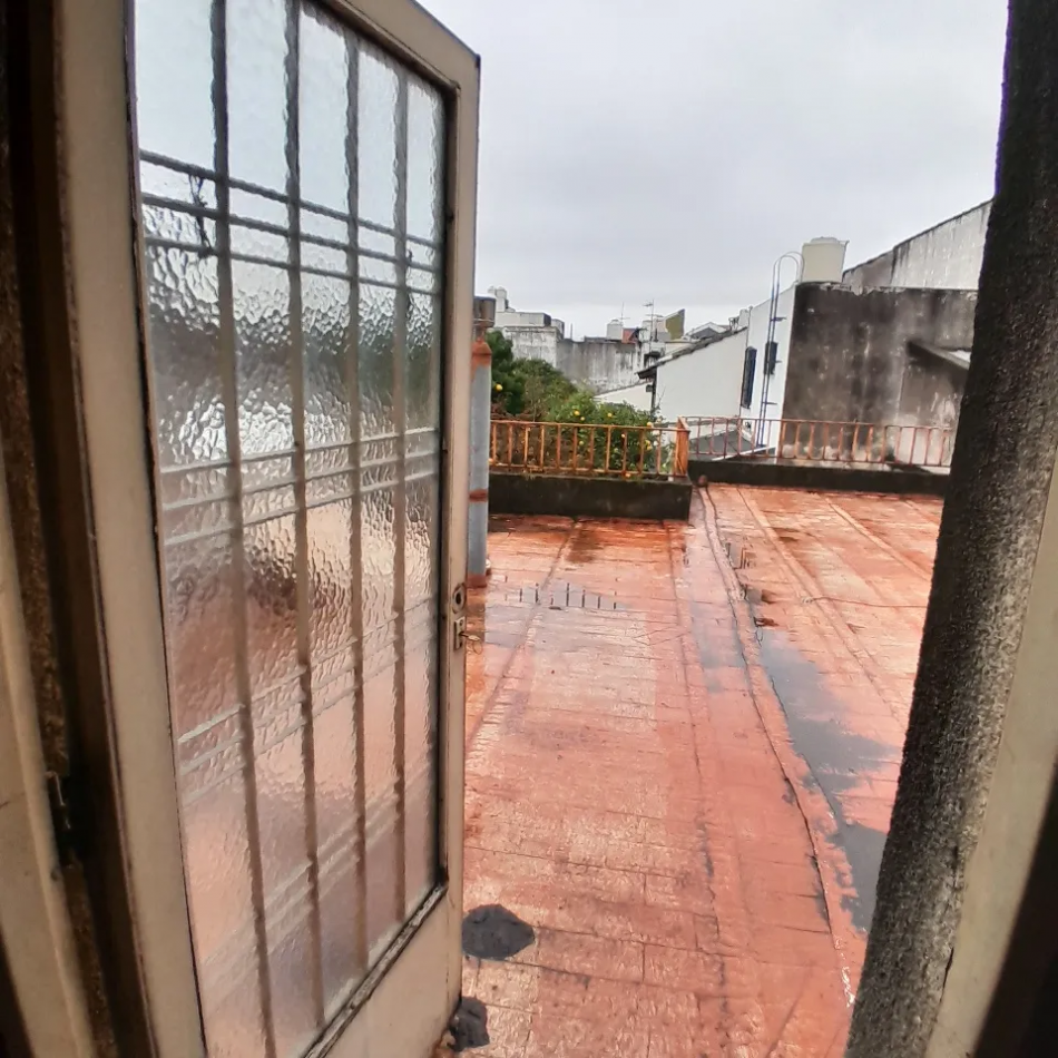 Venta Casa A Reciclar 5 Ambientes Cochera Patio Terraza Lote Propio