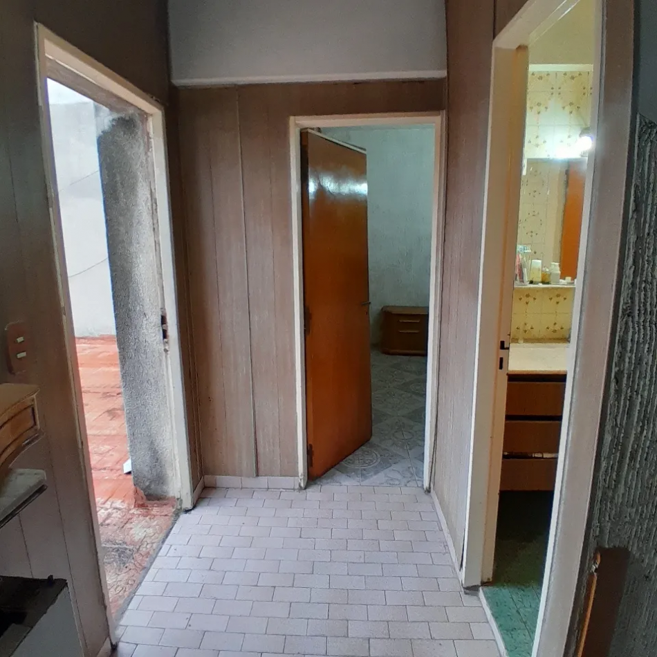 Venta Casa A Reciclar 5 Ambientes Cochera Patio Terraza Lote Propio