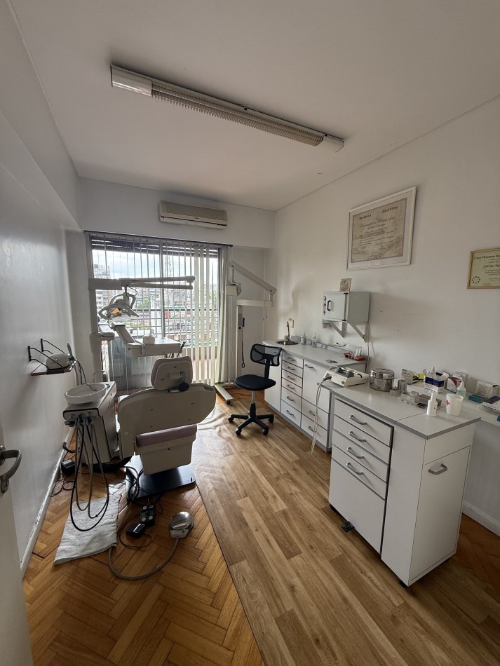 3 Ambientes con Balcon + Cochera en Flores | Piso Alto Super Luminoso