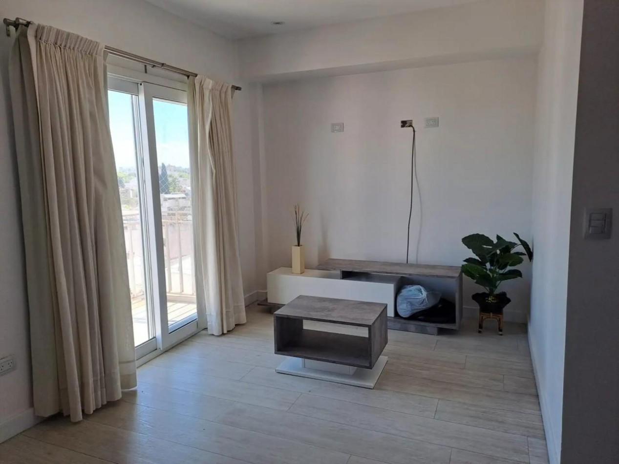 VENTA DEPTO 2 AMB VILLA LURO |BALCON Y COCHERA|