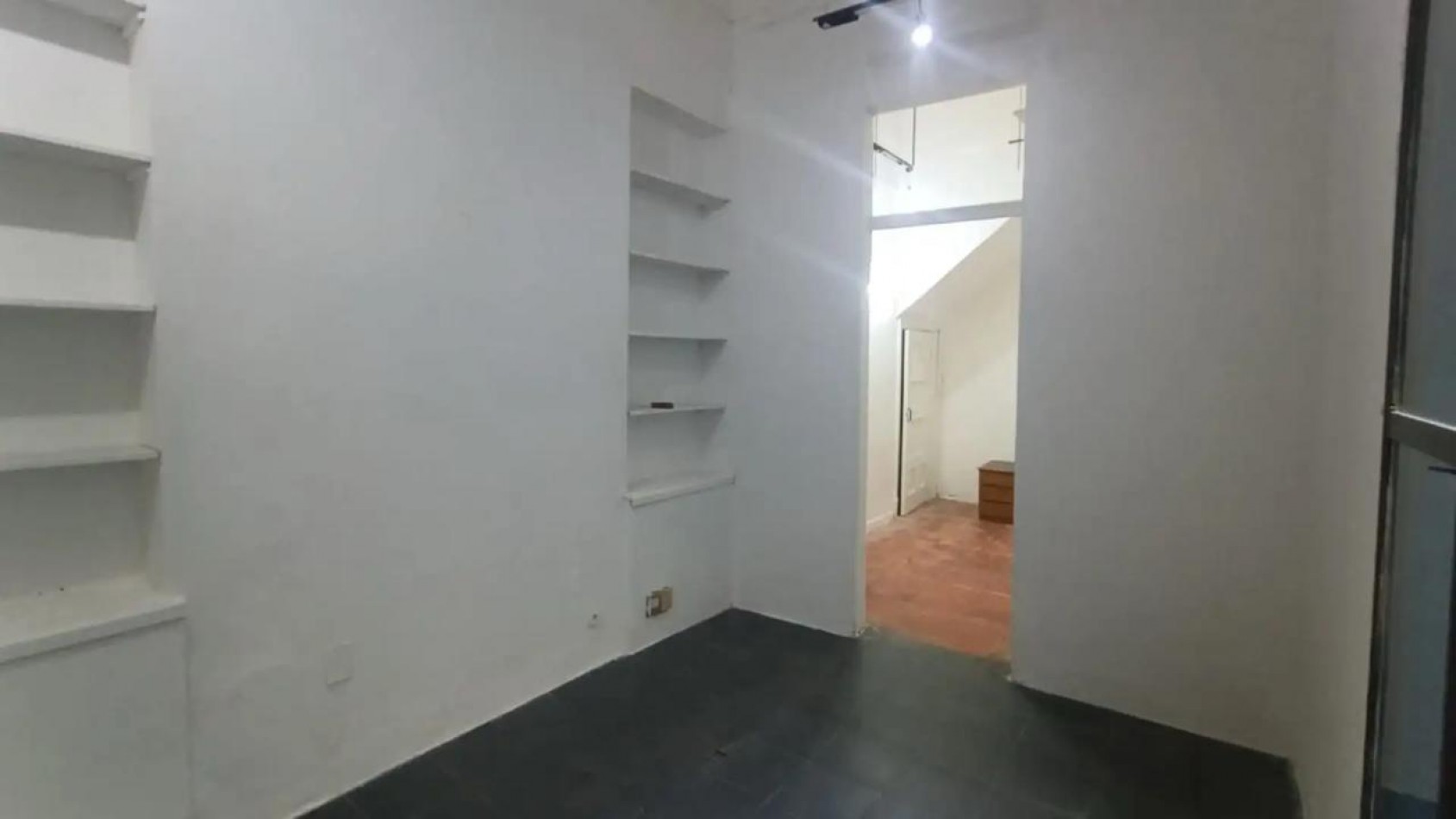 PH de 5 Ambientes con Patio y Amplios Espacios - Excelente Ubicacion en San Cristobal