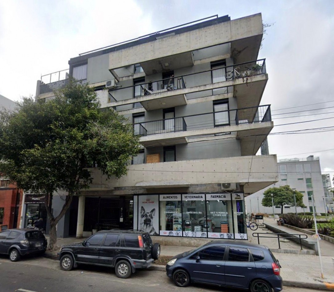 VENTA DEPTO 4 AMB CON PATIO -  VILLA URQUIZA
