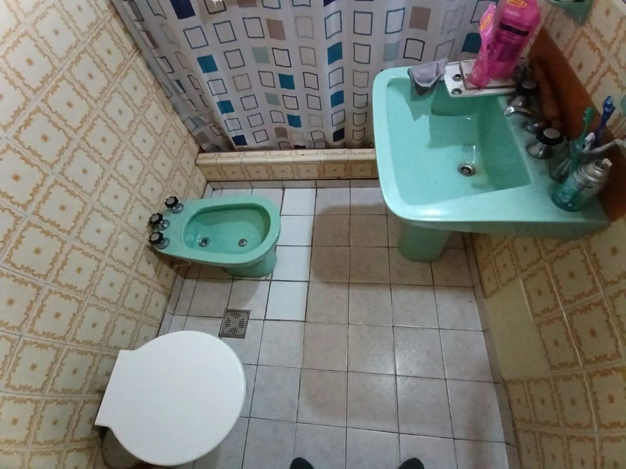 VENTA CASA MULTIFAMILIAR 6 AMB MORON