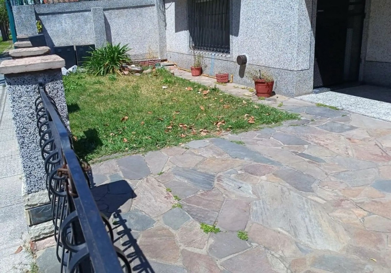 VENTA CASA MULTIFAMILIAR 6 AMB MORON