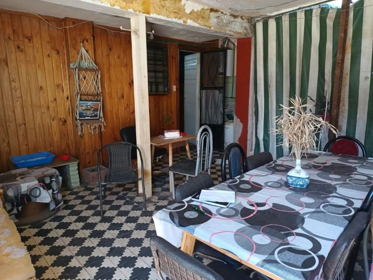 VENTA CASA MULTIFAMILIAR 6 AMB MORON