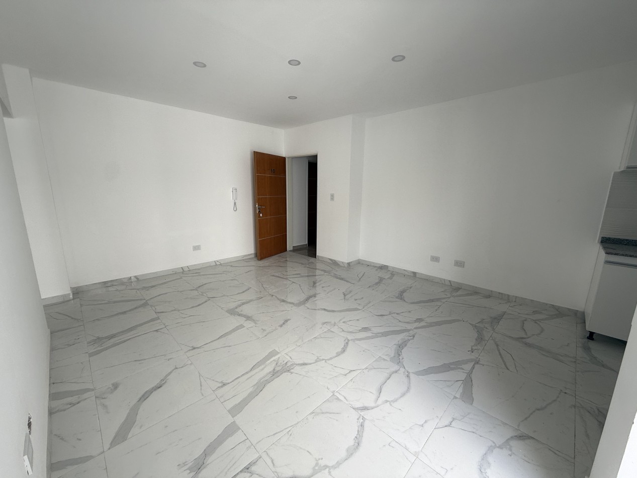 *RESERVADA* - UF 10 - DEPTO 2 AMB - PARQUE AVELLANEDA - EN VENTA