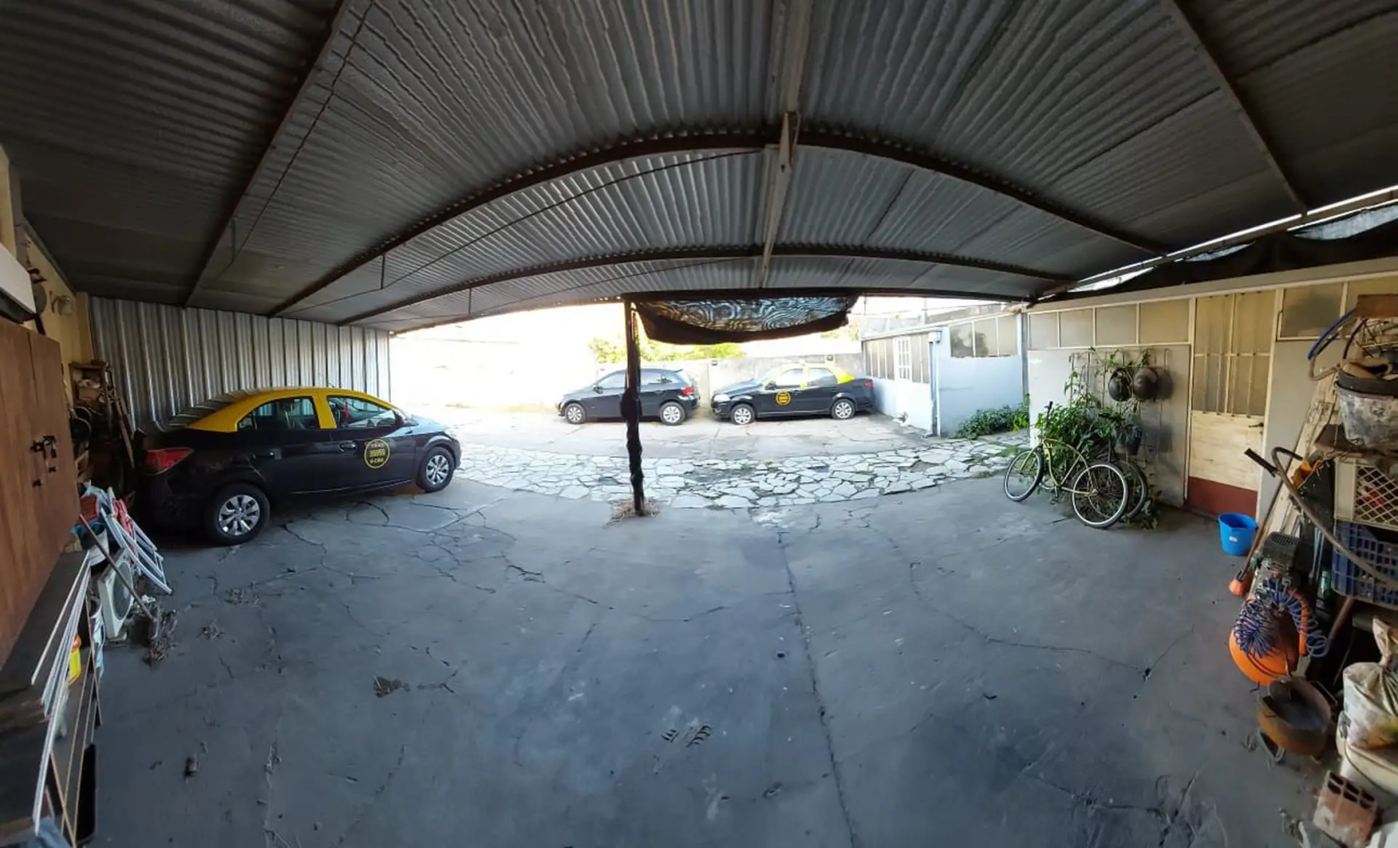 VENTA PH 3 AMB COCHERA Y BALCON