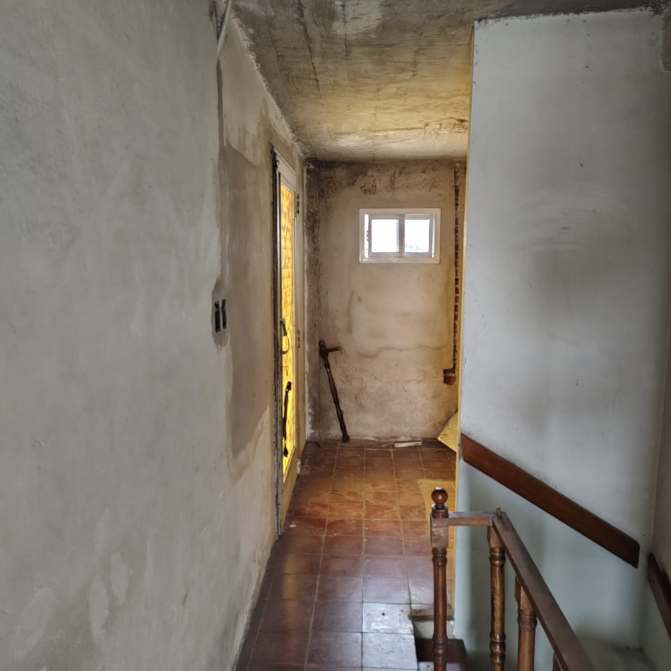 VENTA PH CIUDADELA A REFACCIONAR