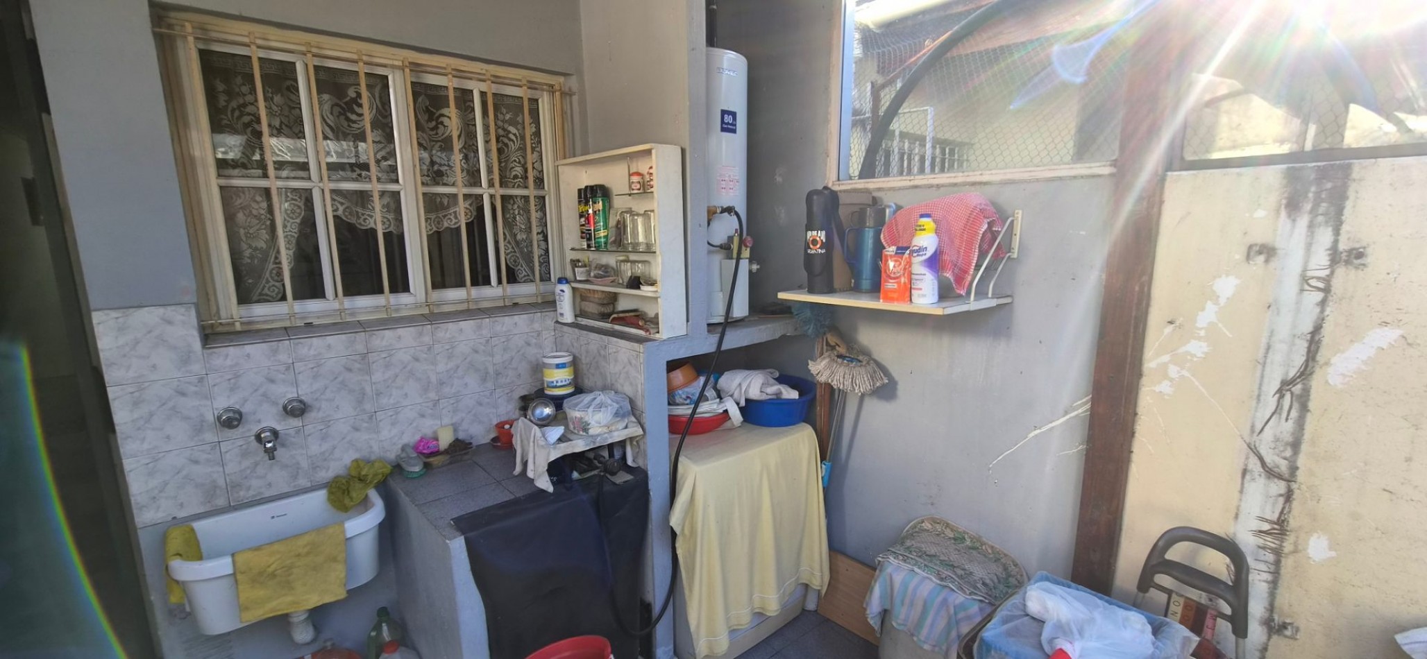 Triplex de 4 Ambientes con Cochera, Patio, Parrilla y Terrazas Propias