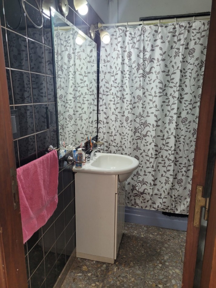 VENTA CASA 5 AMB LINIERS