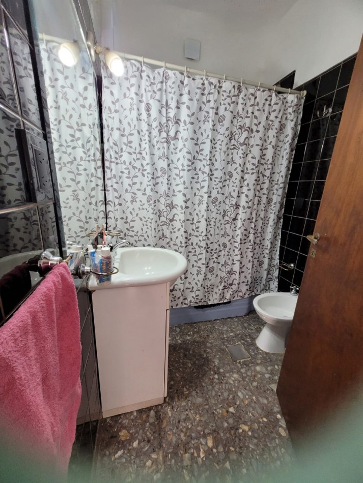 VENTA CASA 5 AMB LINIERS