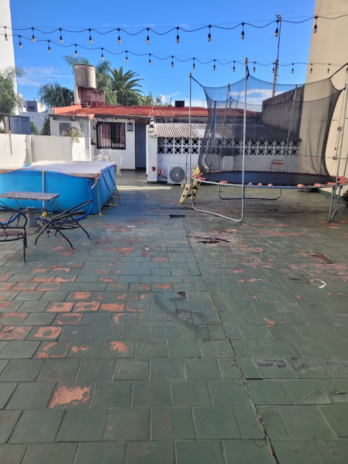 VENTA CASA 5 AMB LINIERS