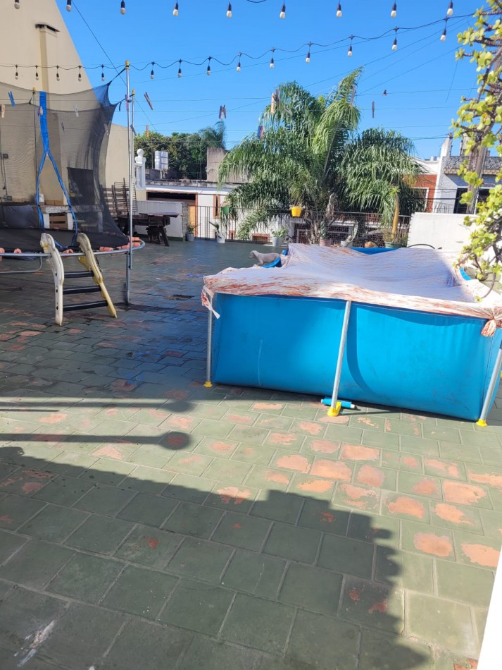 VENTA CASA 5 AMB LINIERS