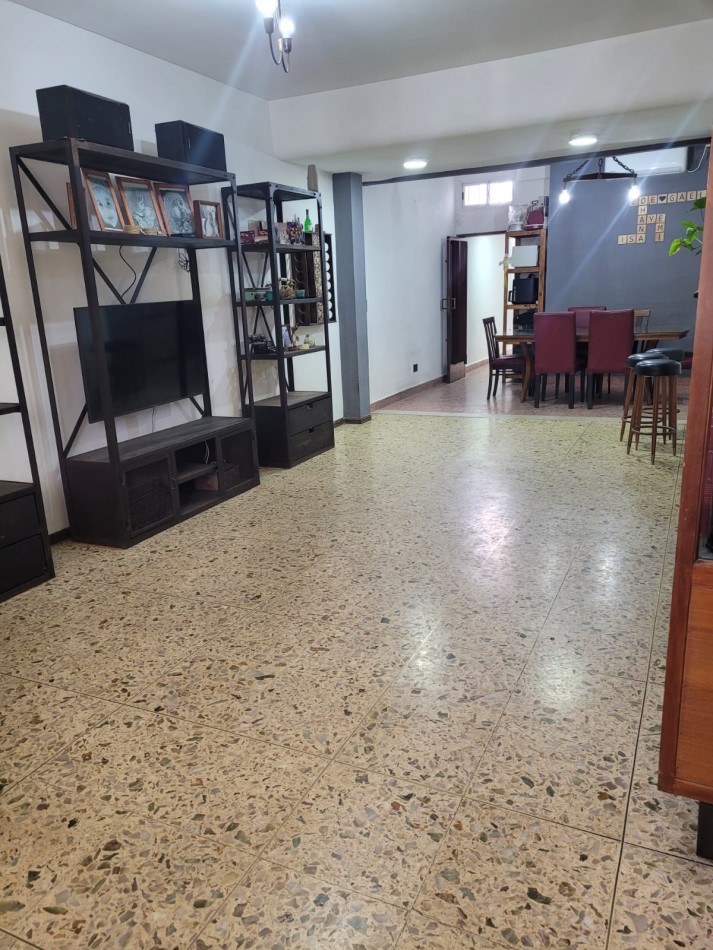 VENTA CASA 5 AMB LINIERS