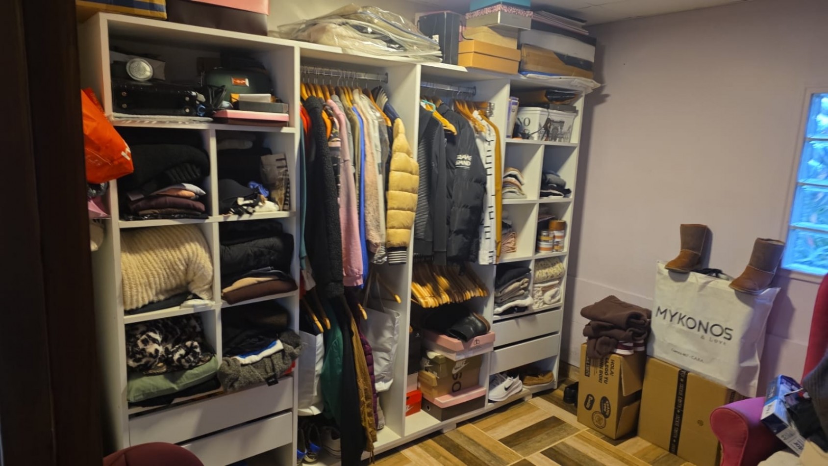 VENTA DE CASA MULTIFAMILIAR CAÑUELAS