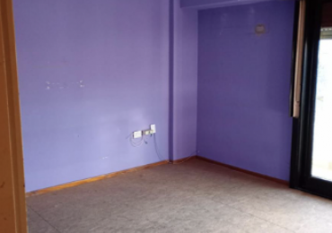Casa de 5 Ambientes en Venta - Muy Buena Ubicacion en Villa Luzuriaga