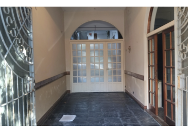 PH 4 Ambientes al Frente con Entrada Independiente, Cochera, Terraza y Patio - Sin Expensas en Floresta - FINANCIACION