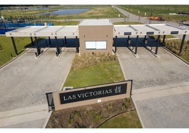 LOTE FRENTE A LA LAGUNA - EN VENTA - BARRIO LAS VICTORIAS
