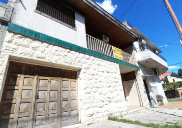 Venta Casa A Reciclar 5 Ambientes Cochera Patio Terraza Lote Propio